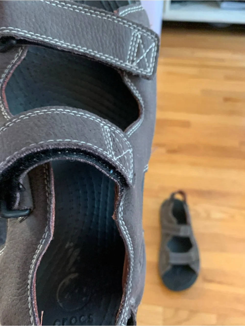 CROCS Men's Brown and Black Open-Toe Velcro Sport Sandals